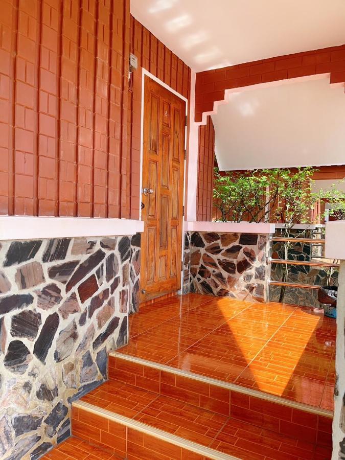 Bunraksa Resort Kamphengphet Kültér fotó