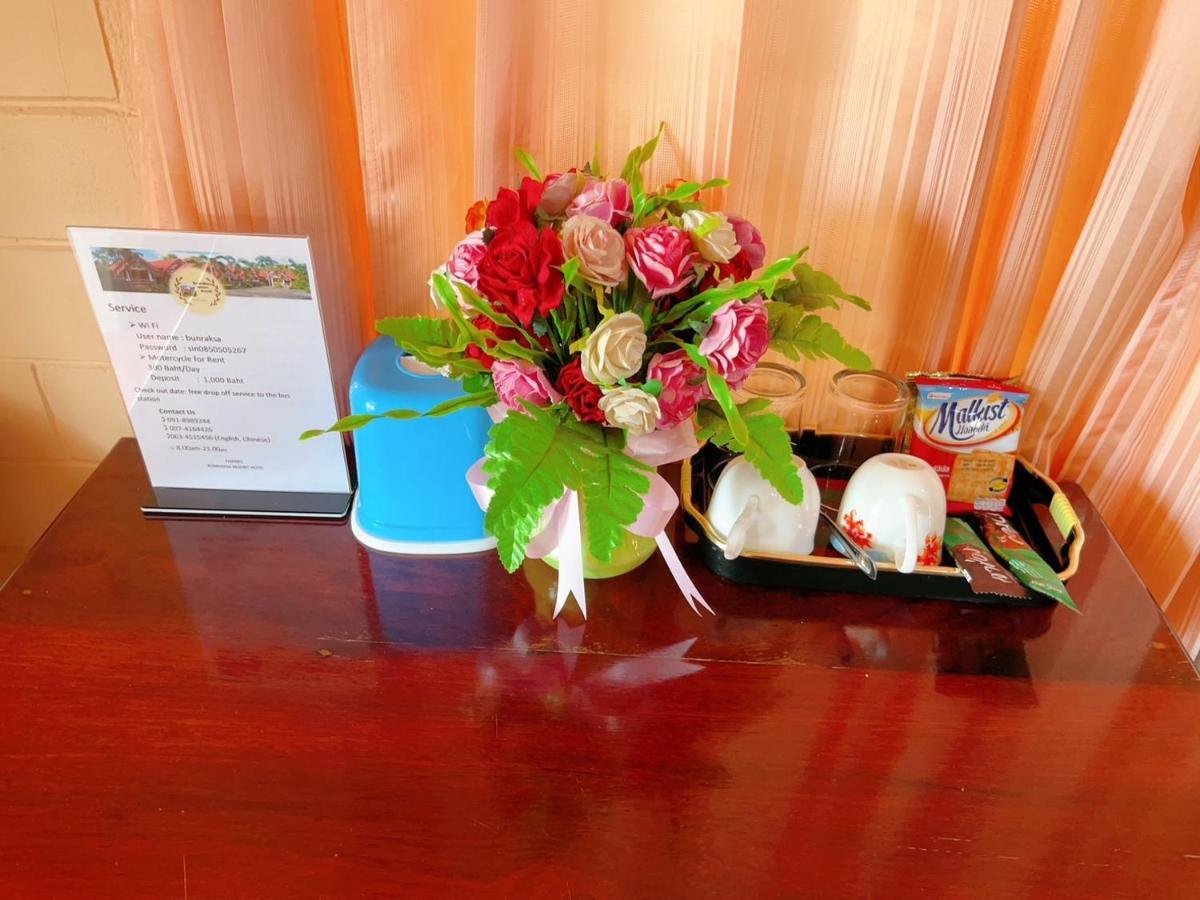 Bunraksa Resort Kamphengphet Kültér fotó