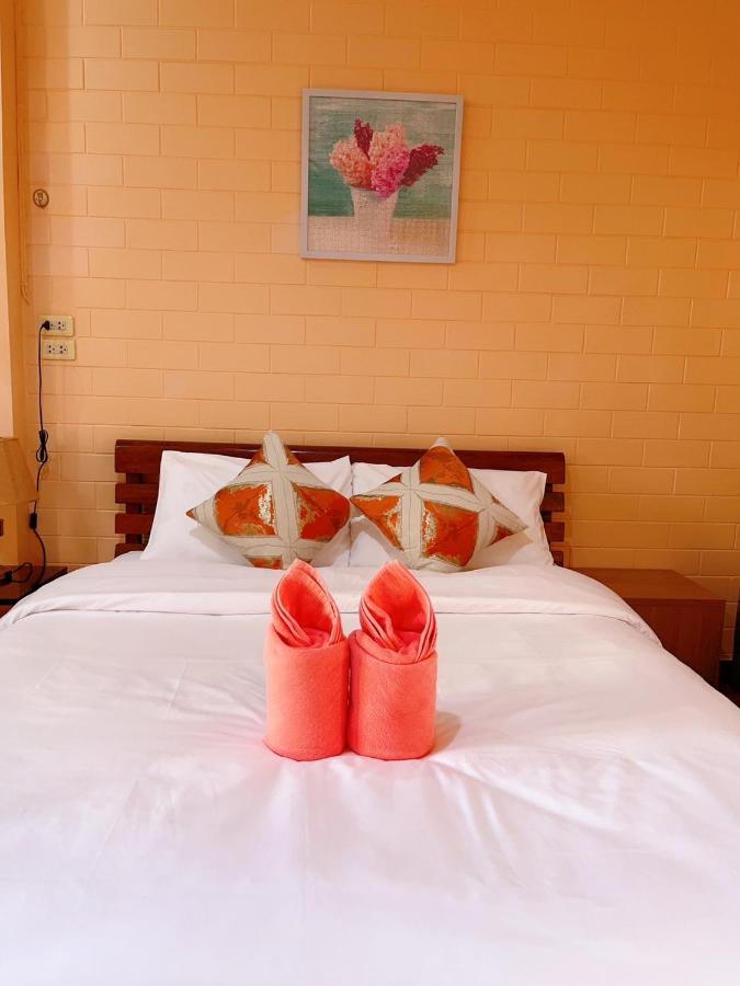 Bunraksa Resort Kamphengphet Kültér fotó