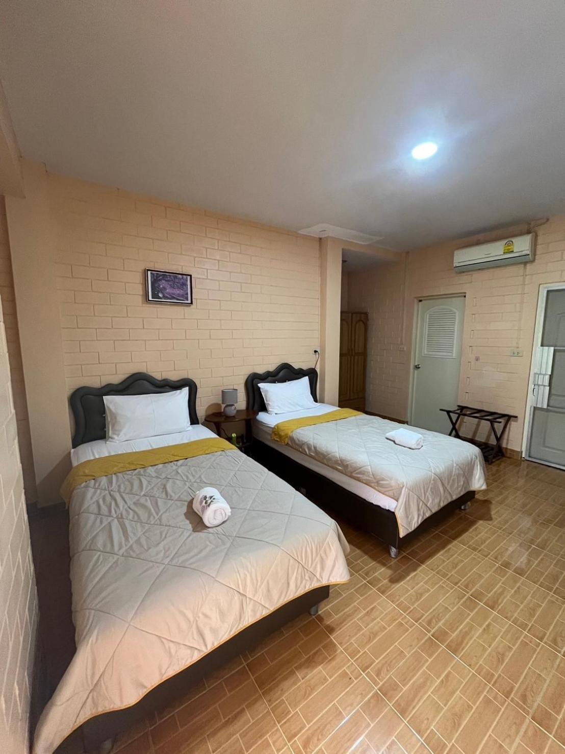 Bunraksa Resort Kamphengphet Kültér fotó