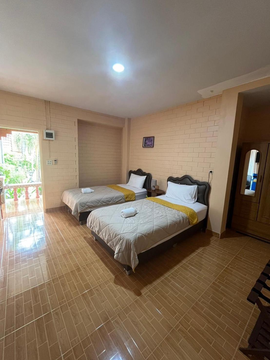 Bunraksa Resort Kamphengphet Kültér fotó